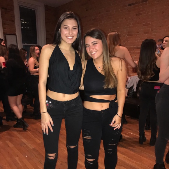 Meet your Posher, Sarah - Picture 1 of 1